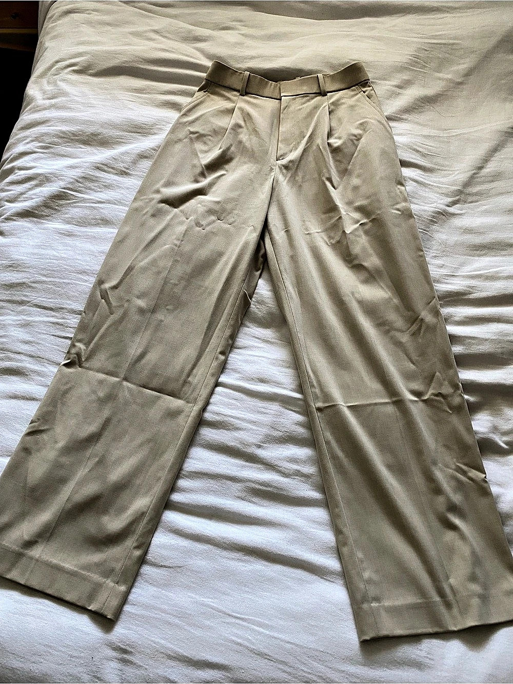UNIQLO Smart Ankle Pants Straight Leg Trousers in Beige Size Small